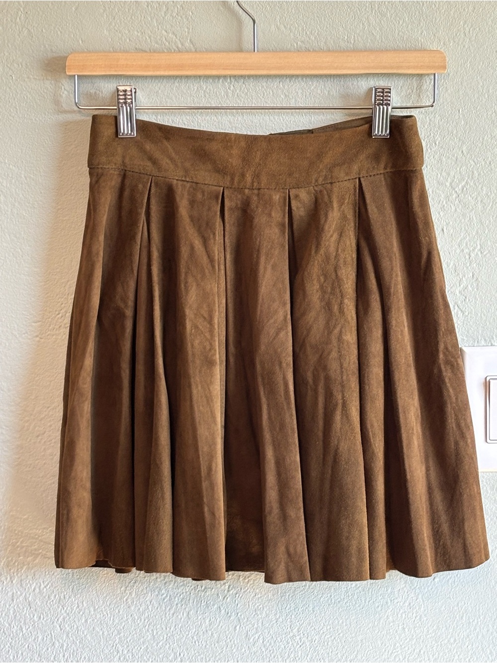 Alice + Olivia Pleated Skirt Brown Women XS Suede Mini Back Zip Collegiate